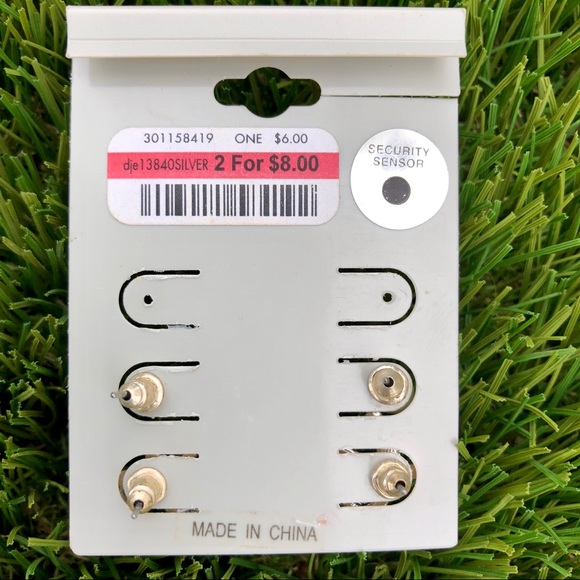 Earring bundle - Picture 5 of 7